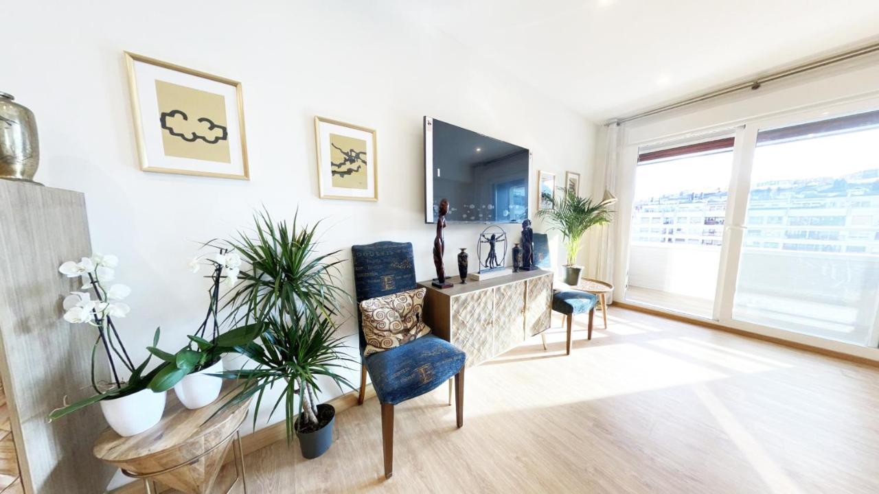 Appartement Paradise Luxurious Flat, Free Parking, 3 Double Rooms, Terrace, Jacuzzi, Fully Renovated